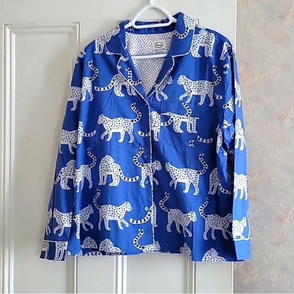 Anorak GBP Women's Snow Leopard Shirt- L - Picture 1 of 4